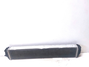 AUDI A4 B9 (2015–2026) Dzesēšanas radiators 8W0145804A - 2