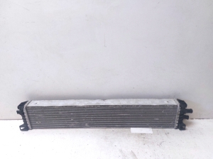 Radiateur de refroidissement - 8W0145804A