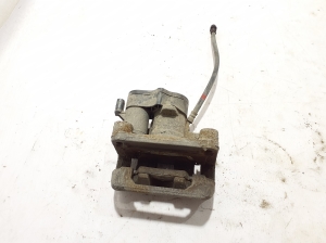   Rear brake caliper  - 58210-GI600 