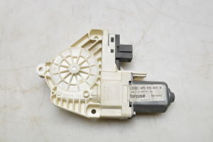 Hinterer Seitentür-Fensterhebermotor - 4F0959801A
