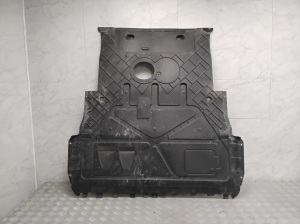 Front underbody protection - 7C0825453B