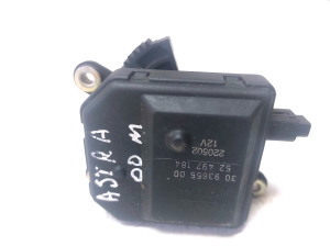 Opel Astra G (1998–2004) Heater flap actuator 309365500 - 3