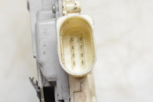 AUDI A6 C6 (2004–2011) Tagumise külgukse lukk 4F0839015 - 4