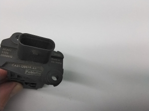 Ford Mondeo V (2014–2018) Mass air flow sensor CA6112B579AA - 3