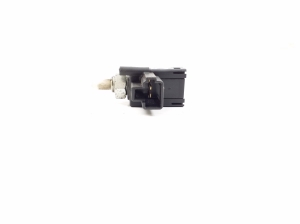 Mitsubishi ASX (2010–2026) Bremslichtschalter 8606A002 - 2