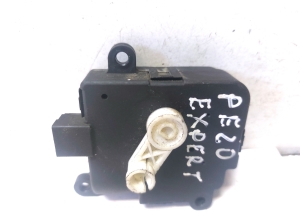 Peugeot Expert (2007–2016) Salongi soojenduse klapi mootor A21900100 - 3