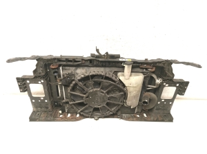 Hyundai i30 (2011–2017) Radiator support and its parts - 7
