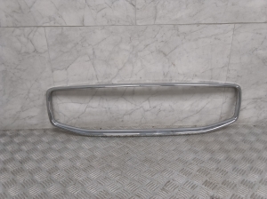 VOLVO V60 (2018–2026) Iluvõre raam 31656744 - 7