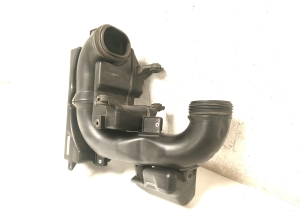 Hyundai i30 (2011–2017) Rezonatora tvertne 281913X000 - 2