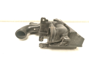 Hyundai i30 (2011–2017) Rezonatora tvertne 281913X000 - 6