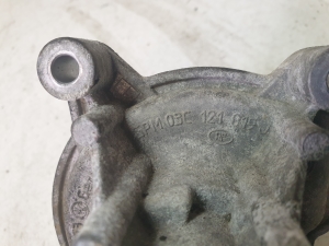 Volkswagen Golf V (2003–2009) Water pump 03C121019J - 4