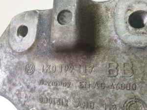 Volkswagen Golf V (2003–2009) Getriebehalter 1K0199117BB - 2