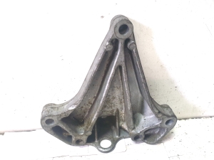 Volkswagen Golf V (2003–2009) Getriebehalter 1K0199117BB - 4