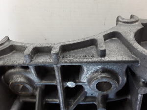 RENAULT Fluence (2009–2017) Lichtmaschinenhalter 8200669494 - 2