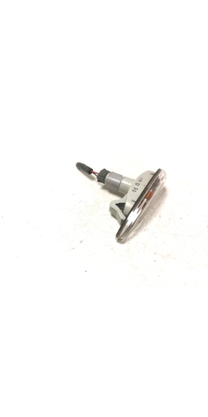 Hyundai i30 (2011–2017) Front fender turn signal - 4