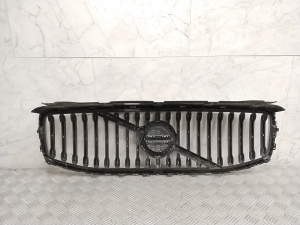 VOLVO XC60 (2017–2026) Grille de calandre avant 31425535 - 6