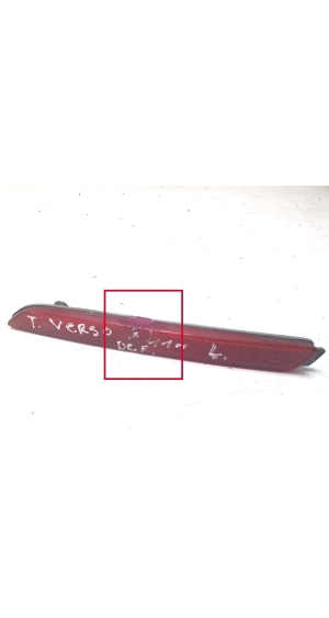 TOYOTA Verso (2009–2017) Rear bumper reflector 020012 - 5