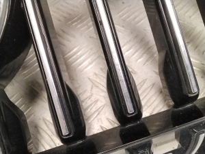 VOLVO XC60 (2017–2026) Kühlergrill 31425535 - 2