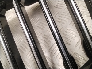 VOLVO XC60 (2017–2026) Kühlergrill 31425535 - 3