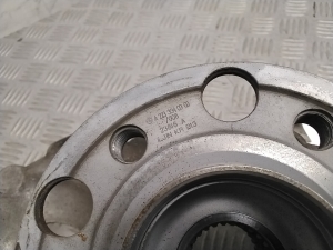 Mercedes Benz GLC-Class 254 (2022–2026) Front wheel hub A2540200 - 2