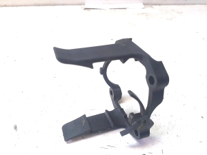 Volkswagen Golf V (2003–2009) Other part under the hood 03C145853C - 5
