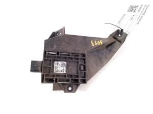 Aklās zonas radars Distronic - 99140KL000