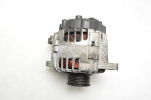 Kia Sportage (2010–2016) Alternator 373002B600 - 5
