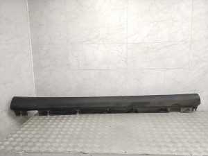 Exterior sill trim - A2546980500