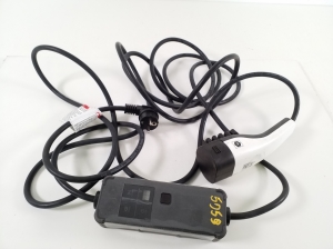   Battery charging cable  - 91996GI030 