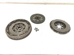  Clutch and its parts  - 1231000Q3C 