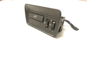 Land Rover Evoque (2011–2018) Trunk opening switch BJ3211654AB - 6