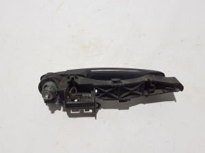 RENAULT Trafic III (2014–2022) Front door external opening handle and its details - 3