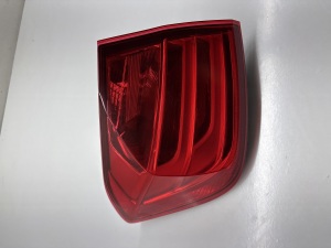 BMW 3 SERIES F30 (2011–2018) Hintere Eckleuchte und ihre Teile 7372785 - 2