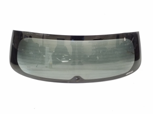Lunette arrière - 5805A238