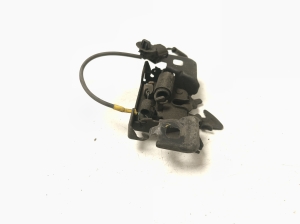 Land Rover Discovery Sport (2014–2026) Hood latch - 5