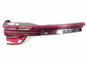   Tail light on trunk lid  - 971945207E 