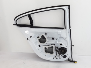 RENAULT Fluence (2009–2017) Rear side doors 821019710R - 2