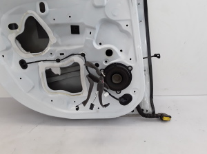 RENAULT Fluence (2009–2017) Rear side doors 821019710R - 3