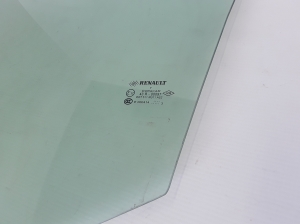 RENAULT Fluence (2009–2017) Tagumise külgukse klaas 823010020R - 2