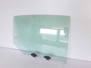   Rear side door glass  - 823000018R  