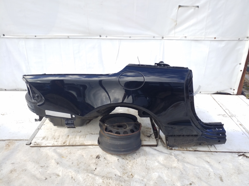 Mercedes Benz SL-Class 230 (2001–2012) Rear wing Mercedes Benz SL-Class 230 (2001–2012) Rear wing