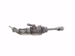 Mitsubishi ASX (2010–2026) Clutch master cylinder 2345A044 - 2