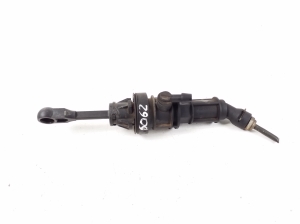   Clutch master cylinder  - 2345A044 