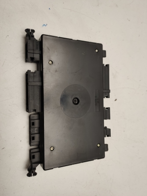 Mercedes Benz CLS-Class 219 (2004–2010) Front seat control unit a2118704926 - 3