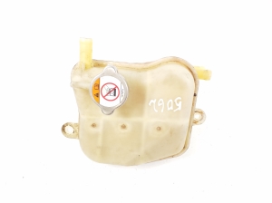   Coolant reservoir  - 1375A242 