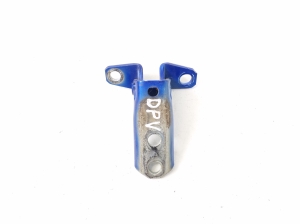 Mitsubishi ASX (2010–2026) Front door top hinge 67050R - 2