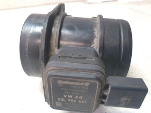 Volkswagen Jetta (2010–2017) Luftmassenmesser 03L906461 - 3