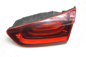 Tail light on trunk lid - 92404J7350