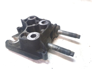 Motorhalter - 6M516030BA
