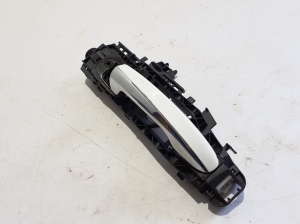 Mercedes Benz GLE-Class 167 (2019–2026) Front door external opening handle and its details - 3